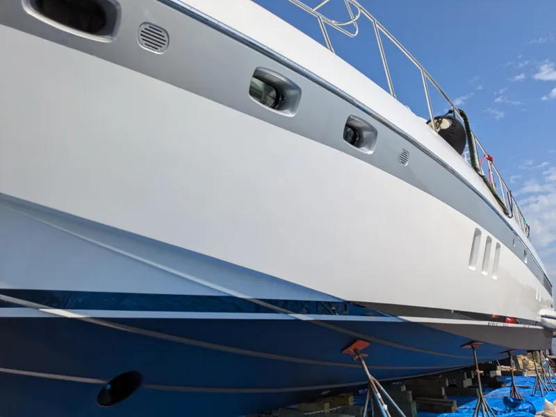 Slide: The Image of Mangusta 72 Express 2010 - 61