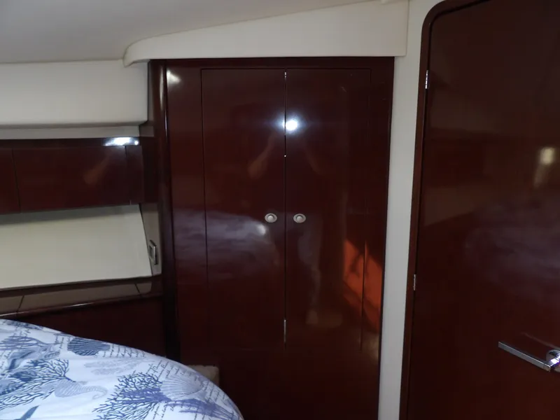 Slide: The Image of Sea Ray 44 Sedan Bridge 2008 - 50