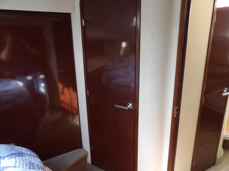 Slide: The Image of Sea Ray 44 Sedan Bridge 2008 - 52