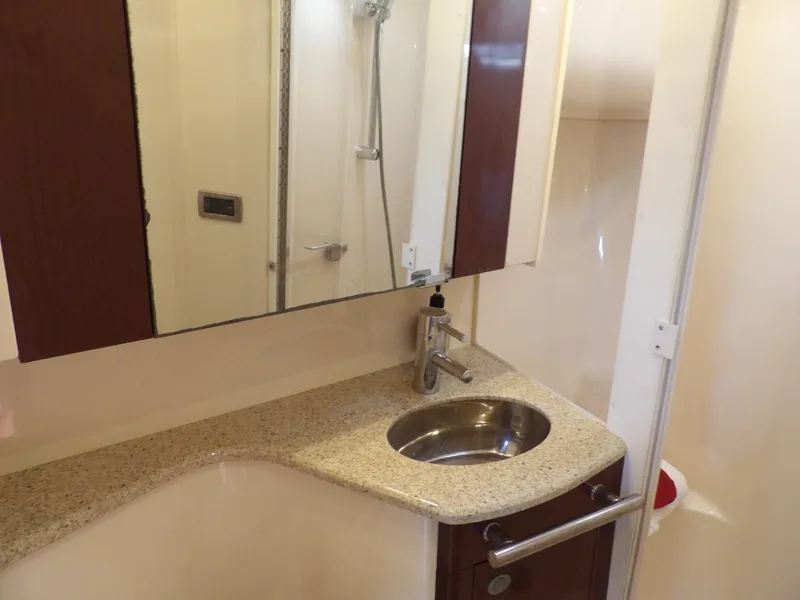 Slide: The Image of Sea Ray 44 Sedan Bridge 2008 - 54