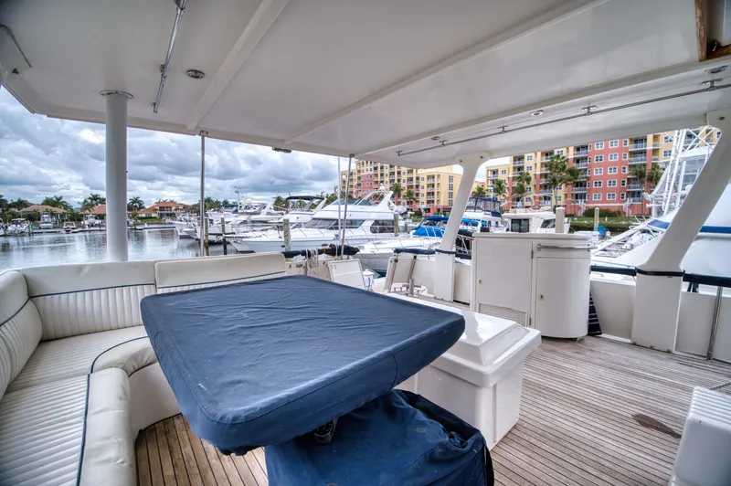 Slide: The Image of Kha Shing Tarquin Trader 53 2001 - 13