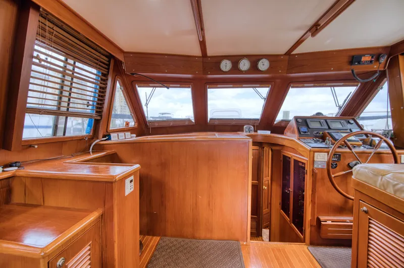 Slide: The Image of Kha Shing Tarquin Trader 53 2001 - 23