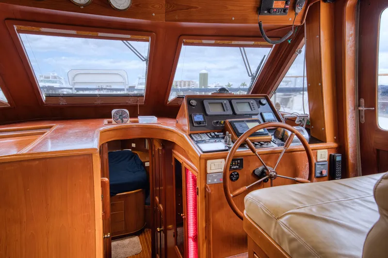 Slide: The Image of Kha Shing Tarquin Trader 53 2001 - 35