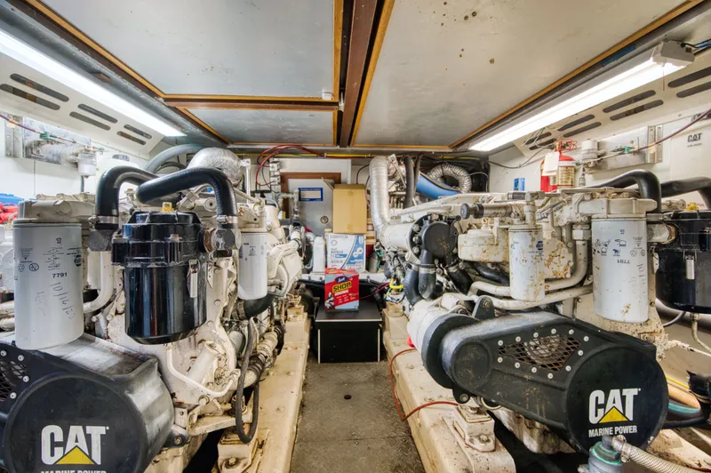 Slide: The Image of Kha Shing Tarquin Trader 53 2001 - 39