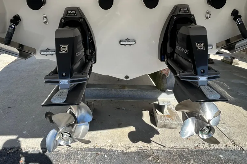 Slide: The Image of Dual engines in 2021 Formula 350 Crossover Bowrider I/O boat. - 29