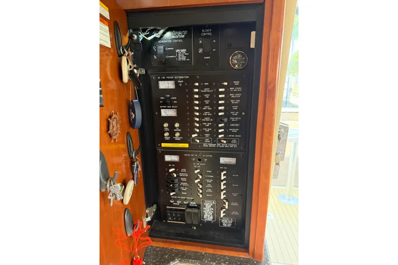 Slide: The Image of Electrical control panel on a 2007 Cruisers Yachts 447 Sport Sedan. - 31