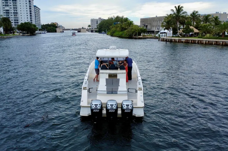 Slide: The Image of Azimut Verve 40 2013 - 10