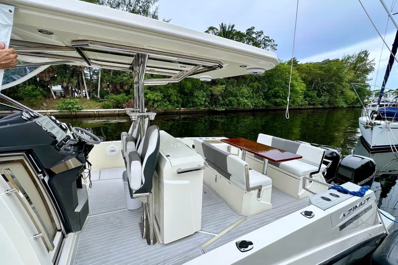 Slide: The Image of Azimut Verve 40 2013 - 16