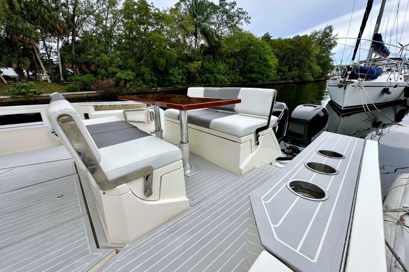 Slide: The Image of Azimut Verve 40 2013 - 27