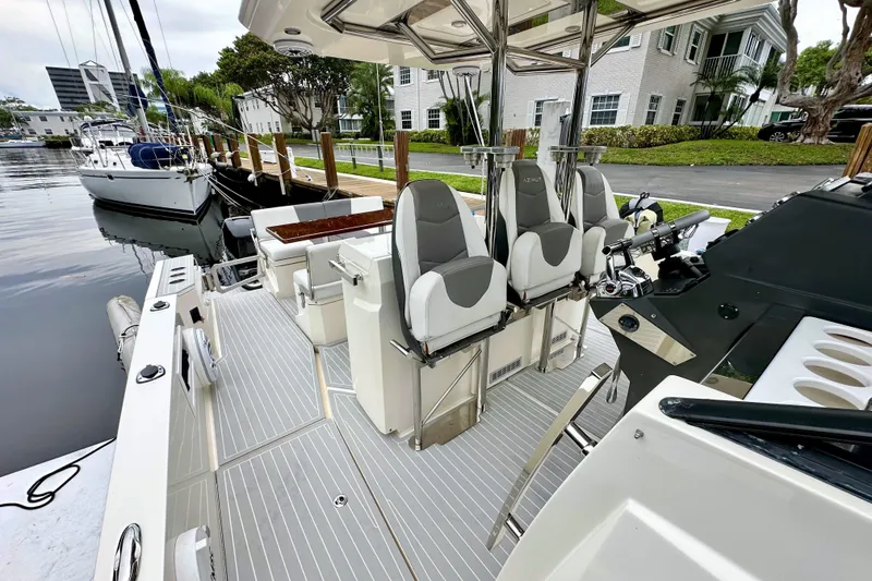 Slide: The Image of Azimut Verve 40 2013 - 41