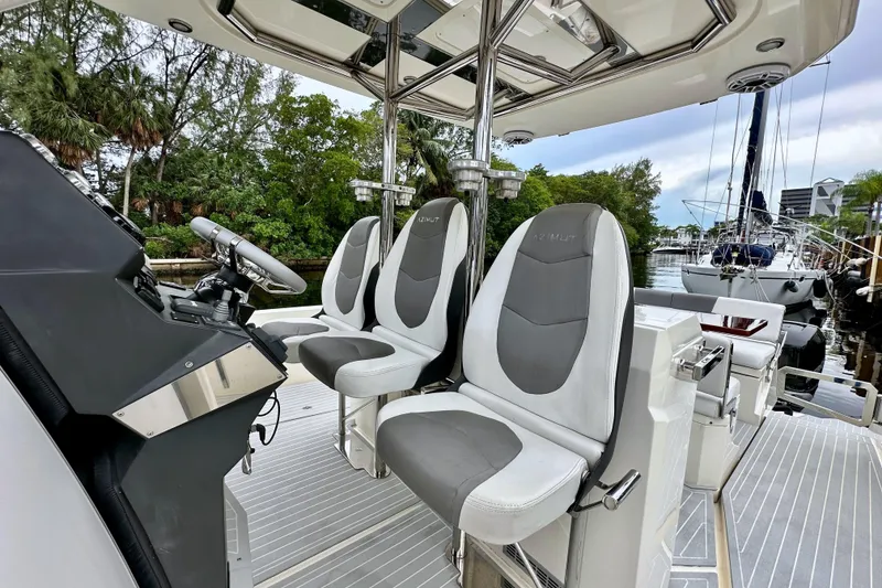 Slide: The Image of Azimut Verve 40 2013 - 44