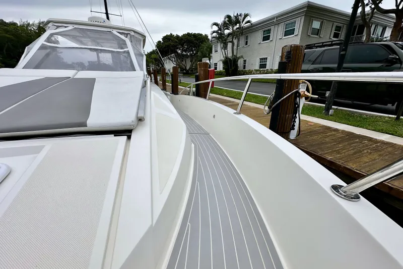 Slide: The Image of Azimut Verve 40 2013 - 64