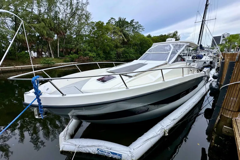 Slide: The Image of Azimut Verve 40 2013 - 91