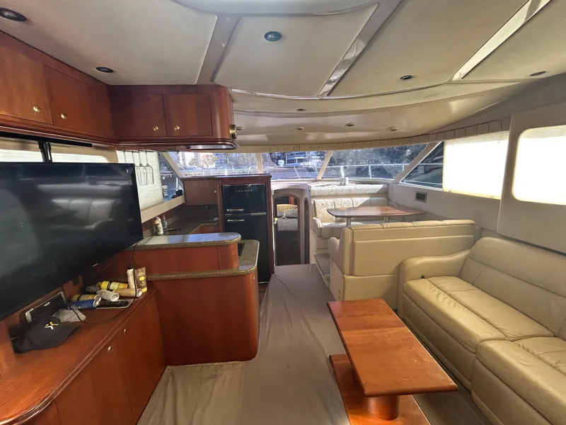 Slide: The Image of Luxurious interior of 2001 Cruisers Yachts 4450 Express Motoryacht with modern amenities. - 39