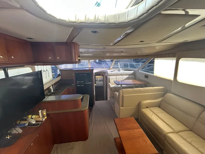 Slide: The Image of Luxurious interior of 2001 Cruisers Yachts 4450 Express Motoryacht with modern amenities. - 40