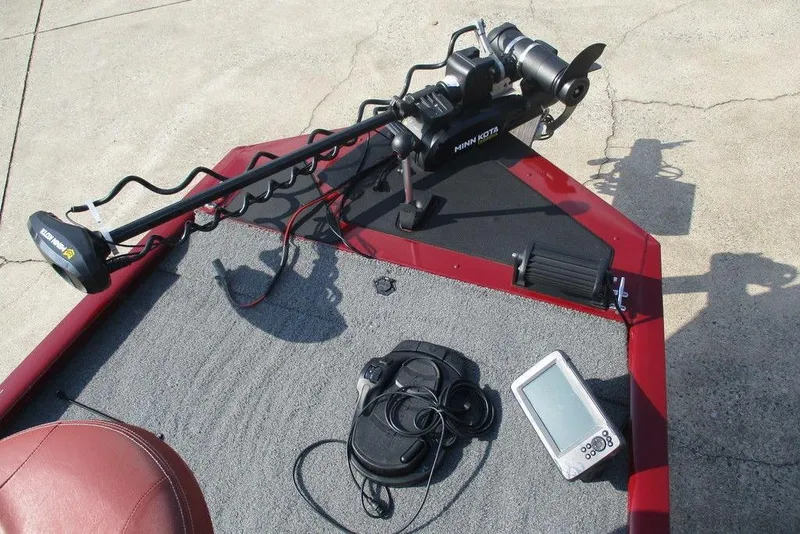 Slide: The Image of 2018 Tracker Pro 170 boat with Minn Kota trolling motor and fish finder on deck. - 4