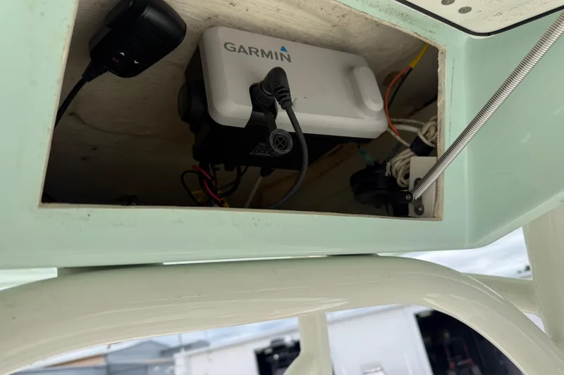 Slide: The Image of Garmin device installed in 2023 Pathfinder 2600 TRS boat compartment. - 7