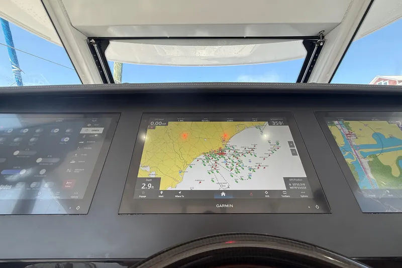 Slide: The Image of Navigation system in Everglades 395 Center Console boat, 2021 model. - 33