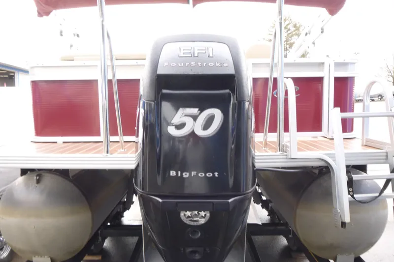 Slide: The Image of 2012 Crest 230SLR Classic pontoon boat with EFI FourStroke 50 BigFoot engine. - 13