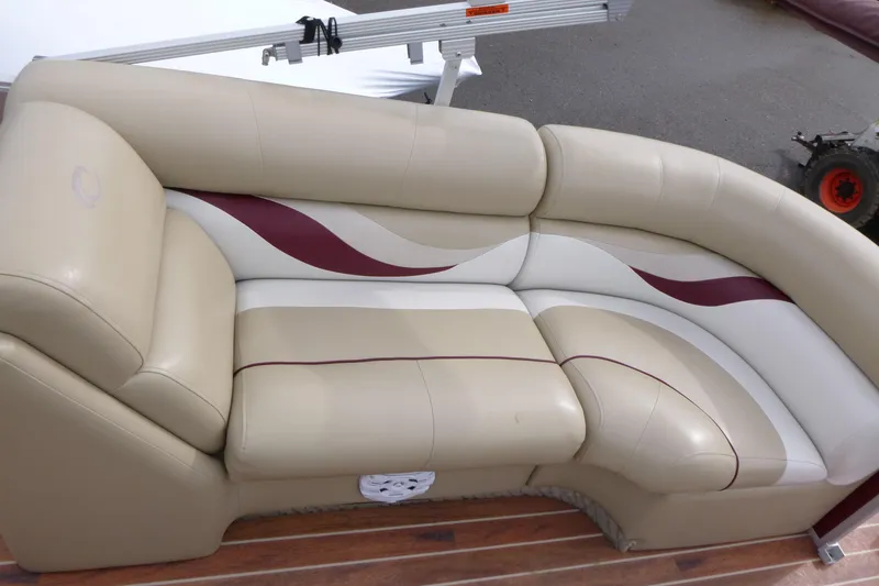 Slide: The Image of Beige and maroon boat seating on 2012 Crest 230SLR Classic. - 7