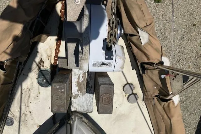 Slide: The Image of Brass capped Sampson posts - 5