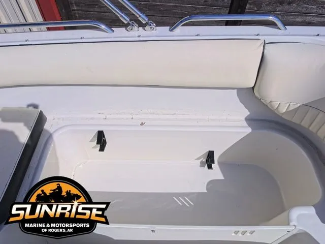 Slide: The Image of Stingray 192 SC 2023 - 16