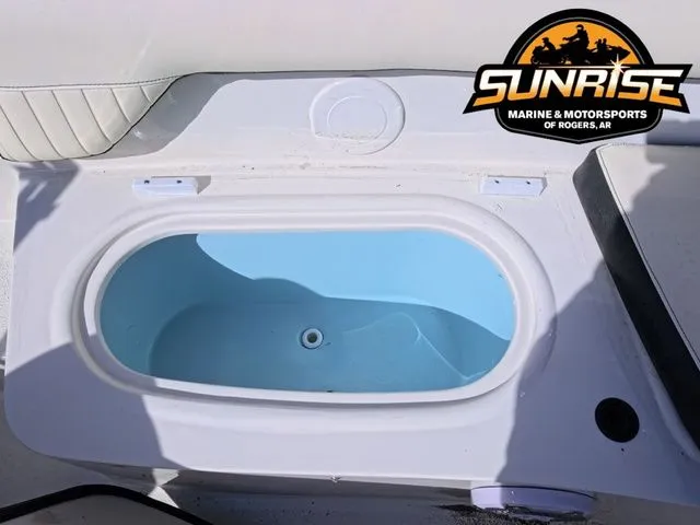 Slide: The Image of Stingray 192 SC 2023 - 17