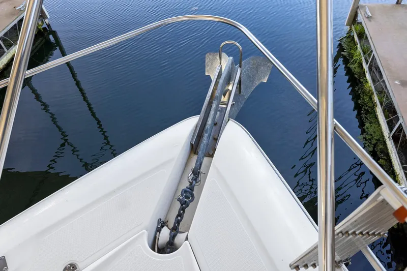 Slide: The Image of Bow view of 2008 Cruisers Yachts 447 Sport Sedan with anchor and railing. - 39