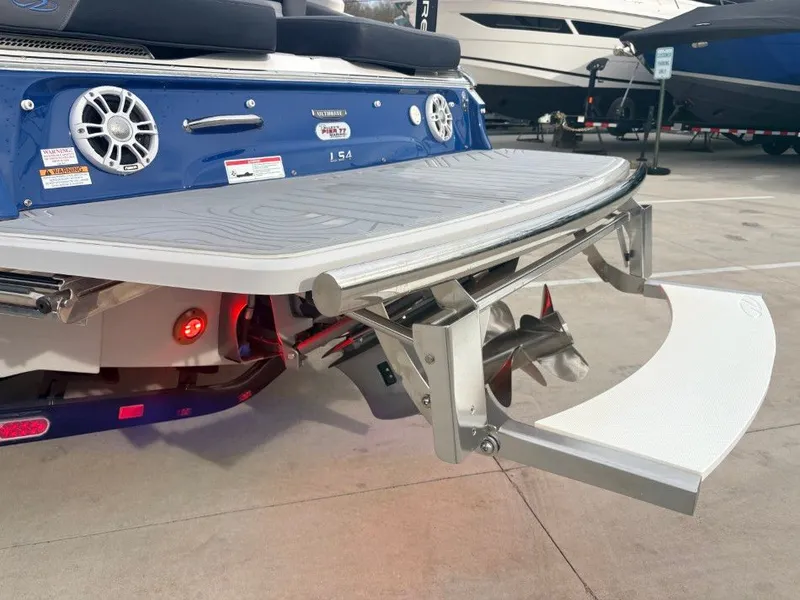 Slide: The Image of Regal LS4 Ultimate 2024 - 11