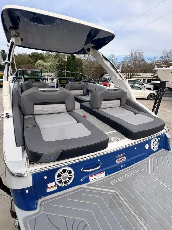 Slide: The Image of Regal LS4 Ultimate 2024 - 14