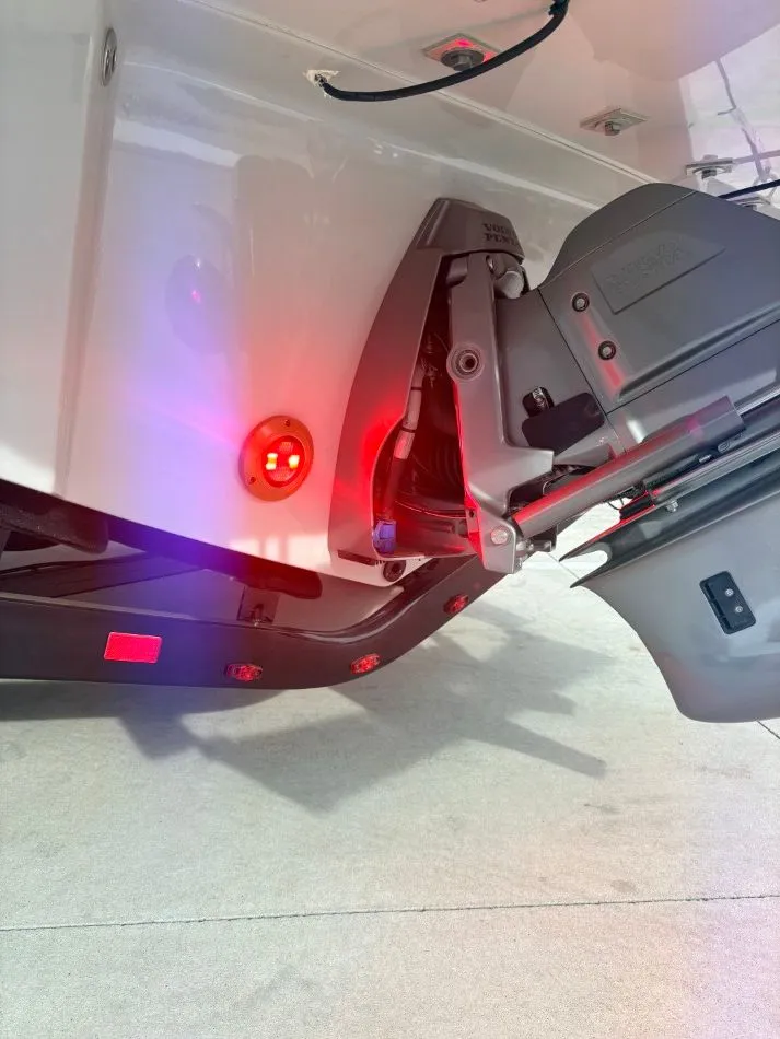 Slide: The Image of Regal LS4 Ultimate 2024 - 37