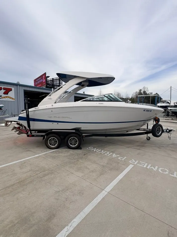 Slide: The Image of Regal LS4 Ultimate 2024 - 8