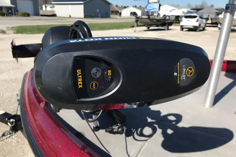 Slide: The Image of Minn Kota Ultrex trolling motor on a 2008 Triton 18 Explorer boat. - 11