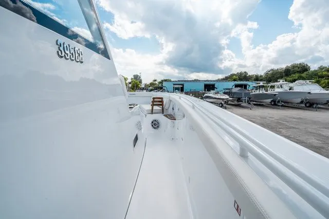 Slide: The Image of Everglades 395 Center Console 2026 - 50