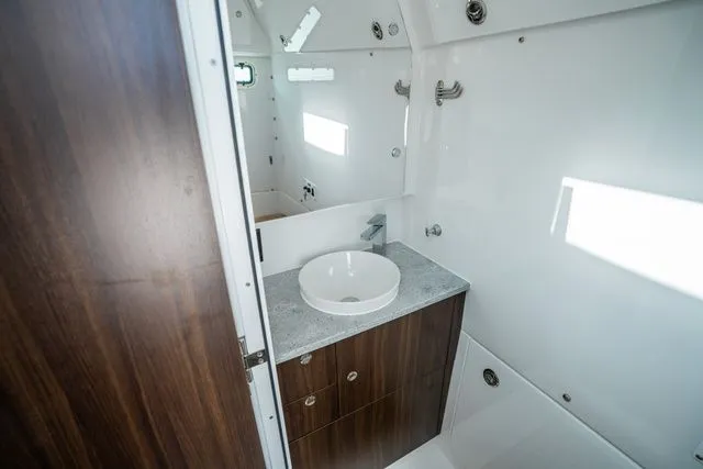 Slide: The Image of Everglades 395 Center Console 2026 - 57