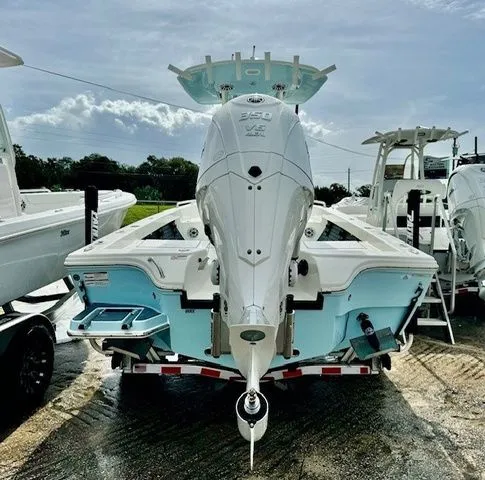 Slide: The Image of 2025 Pathfinder 2600 TRS boat, rear view on trailer. - 24