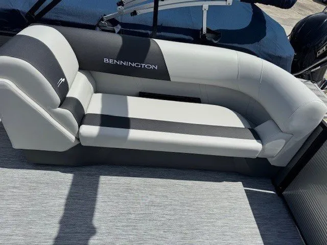 Slide: The Image of Bennington 22SSRSE 2026 boat seat with modern design. - 31