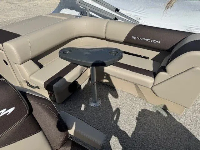 Slide: The Image of Bennington 21SL 2026 - 67