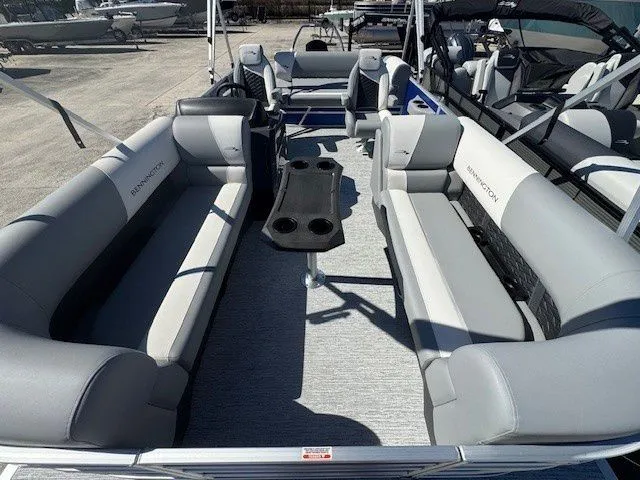 Slide: The Image of Bennington 21SSB 2026 - 72