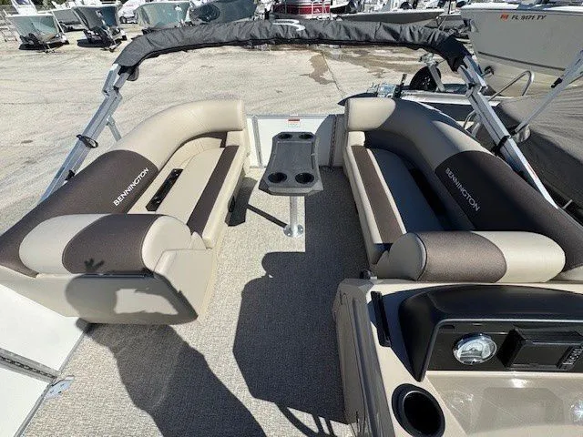 Slide: The Image of Bennington 21SSB 2026 - 10