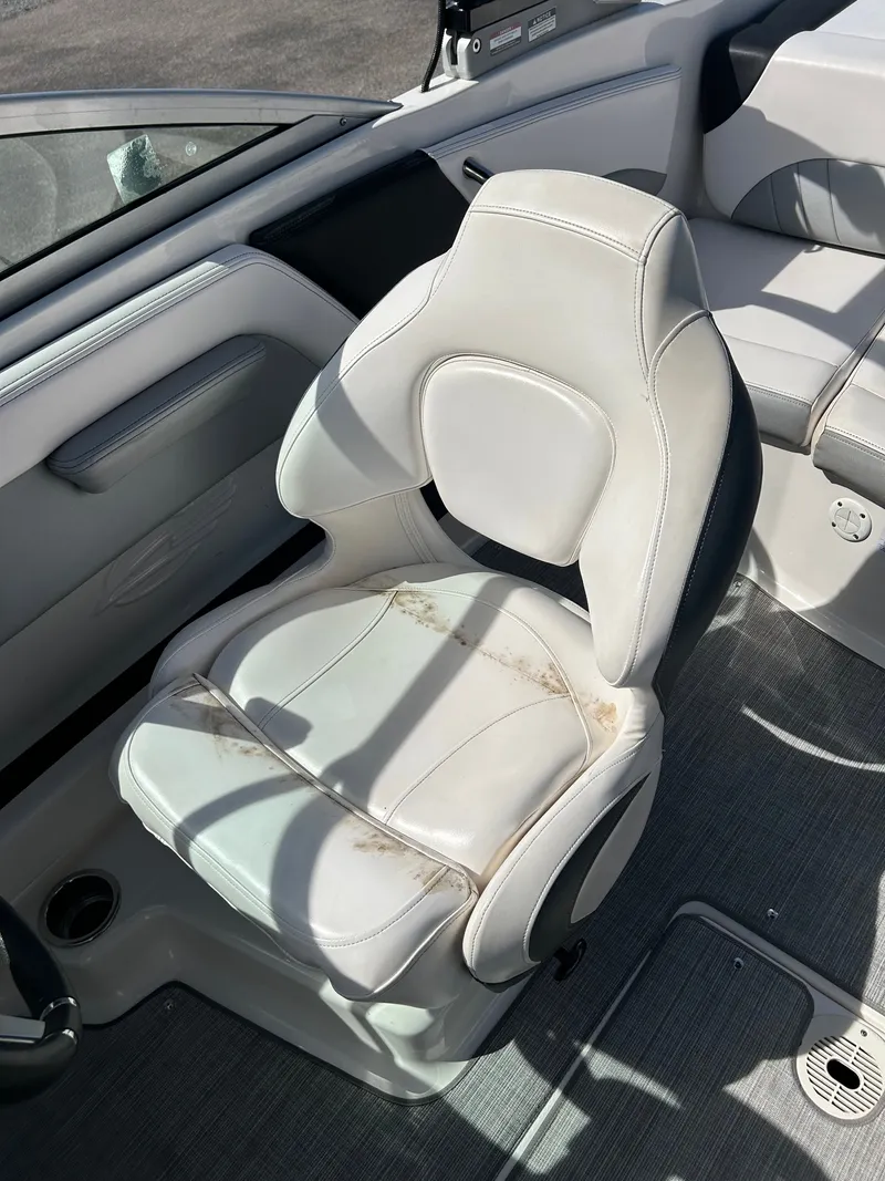 Slide: The Image of Chaparral 21 Surf 2021 - 11