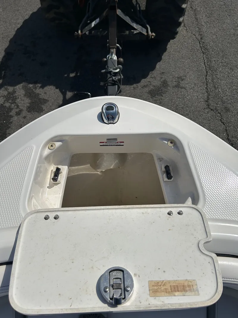 Slide: The Image of Chaparral 21 Surf 2021 - 15