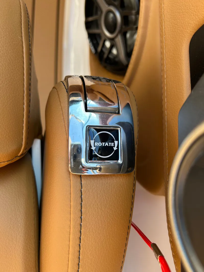 Slide: The Image of Chaparral 30 Surf 2026 - 24