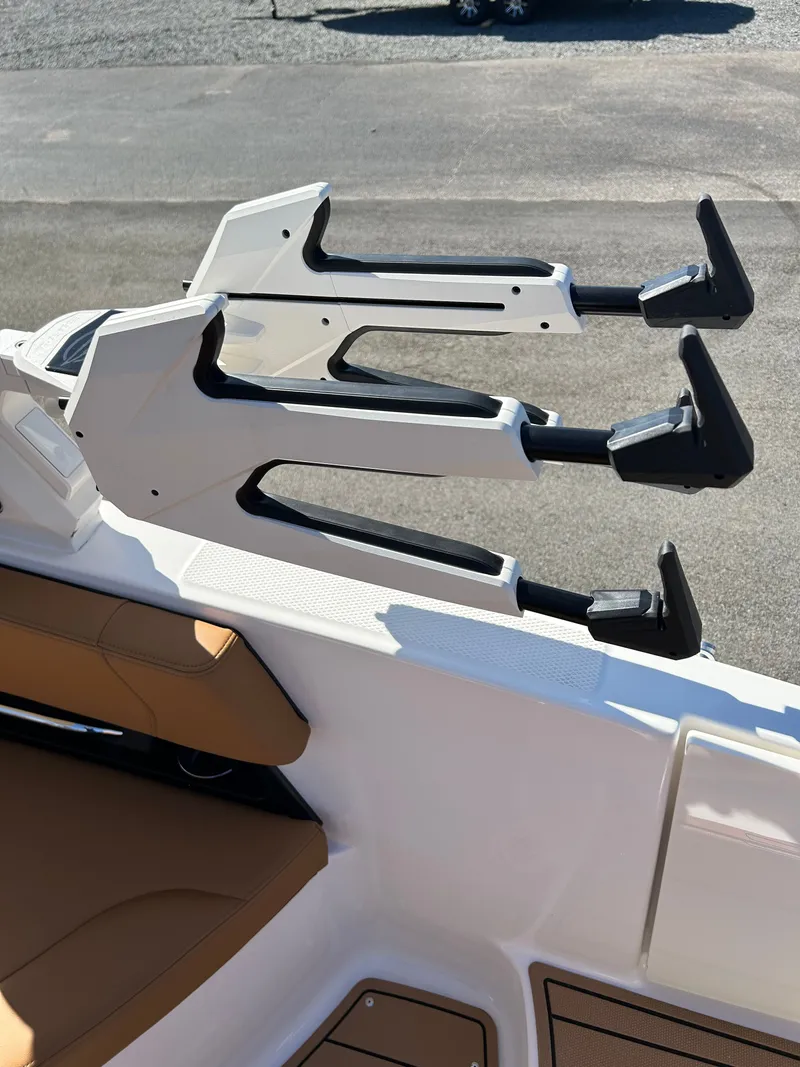 Slide: The Image of Chaparral 30 Surf 2026 - 39