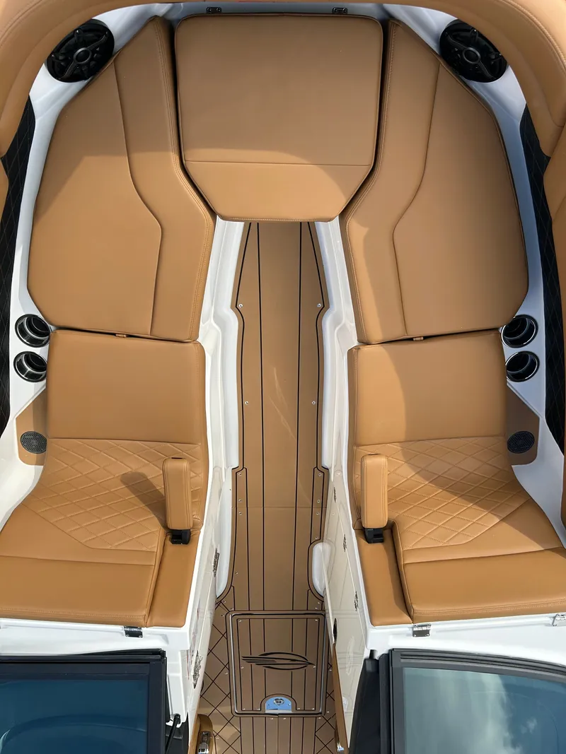 Slide: The Image of Chaparral GTS 6 2026 - 27