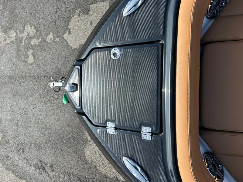 Slide: The Image of Chaparral GTS 6 2026 - 24