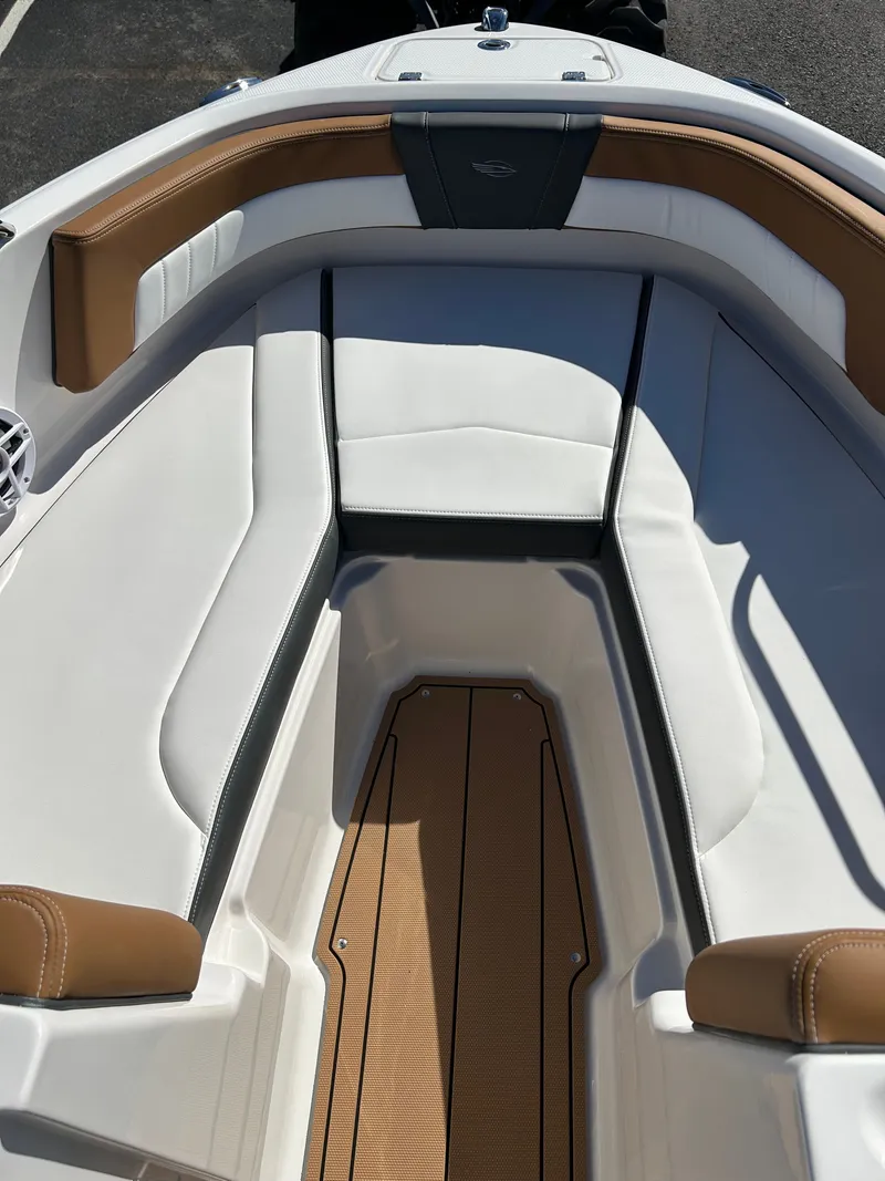 Slide: The Image of Chaparral SSI21 SPORT 2026 - 17