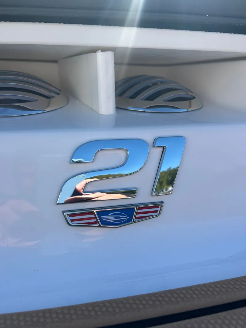 Slide: The Image of Chaparral SSI21 SPORT 2026 - 4