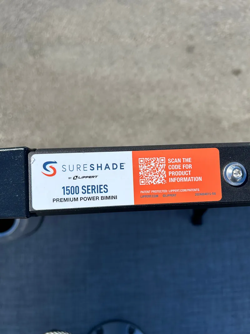 Slide: The Image of Harris Cruiser 250 LUX 2026 - 20