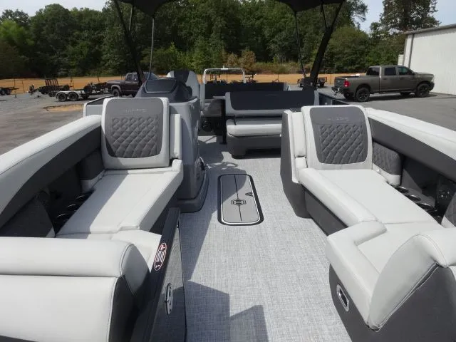 Slide: The Image of Harris Sunliner 250 2026 - 3